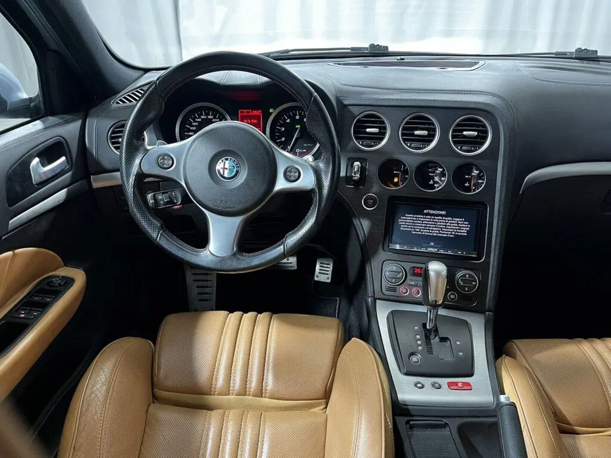 Alfa Romeo 159 SportWagon usata a Sondrio (13)