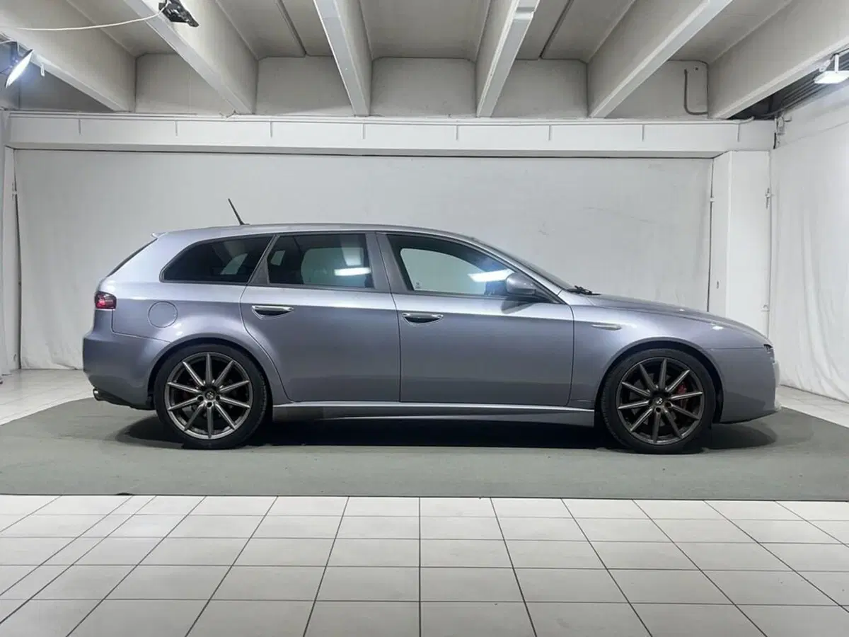 Alfa Romeo 159 SportWagon usata a Sondrio (6)