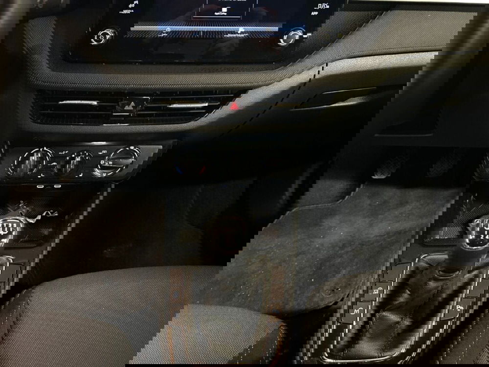 Skoda Fabia usata a Verona (11)