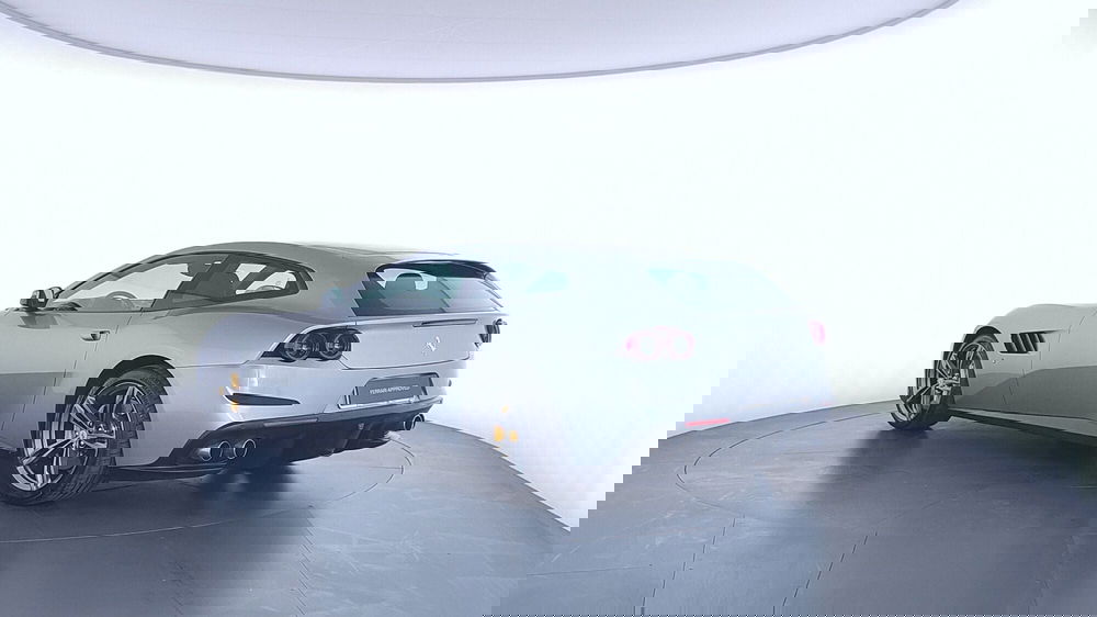 Ferrari GTC4Lusso Coupé usata a Perugia (7)