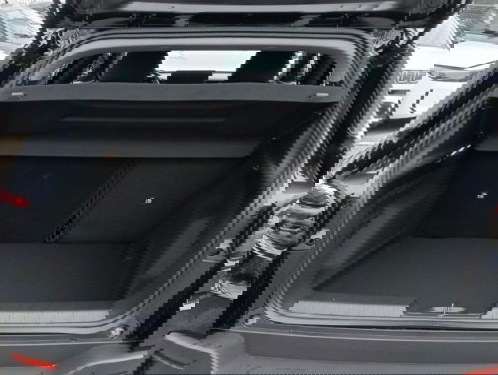 Jeep Avenger nuova a Brescia (15)