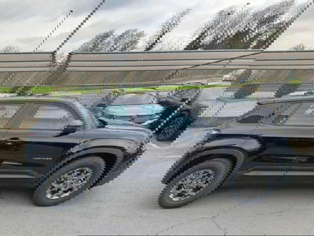 Jeep Avenger nuova a Brescia (4)