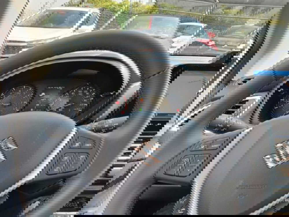 Suzuki S-Cross nuova a Brescia (7)