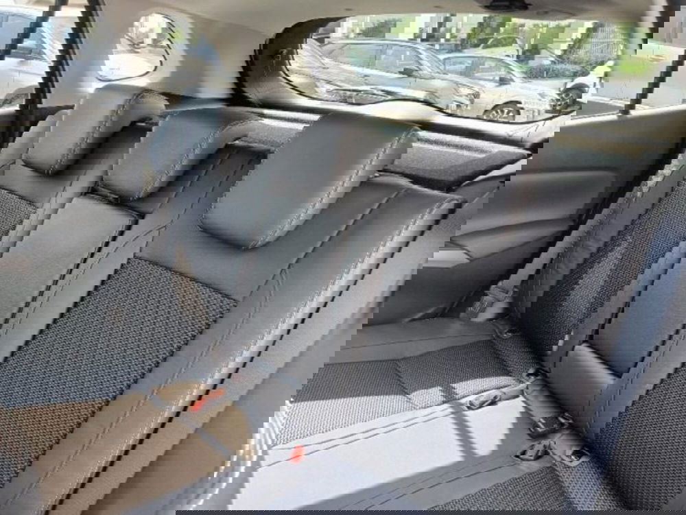 Suzuki S-Cross nuova a Brescia (9)