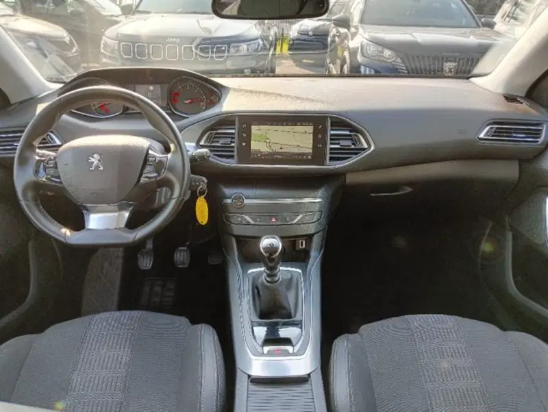 Peugeot 308 SW usata a Brescia (10)