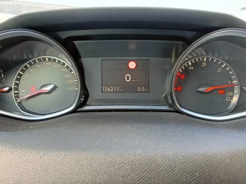 Peugeot 308 SW usata a Brescia (7)