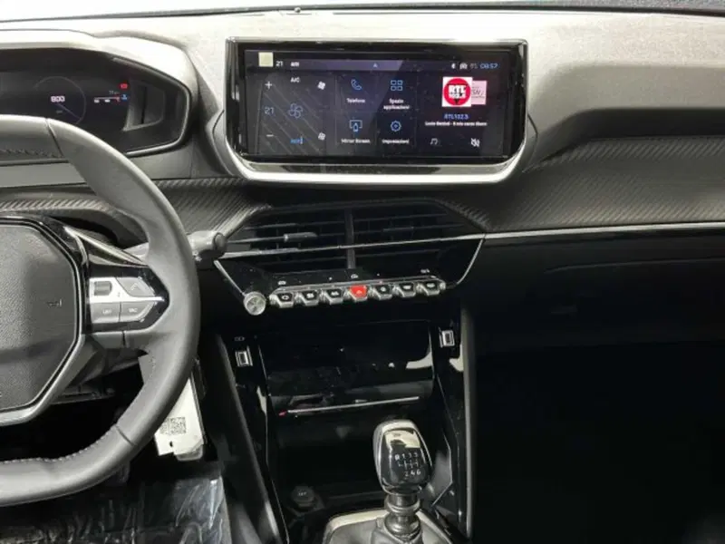 Peugeot 2008 nuova a Sondrio (14)