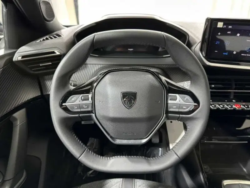 Peugeot 2008 nuova a Sondrio (17)