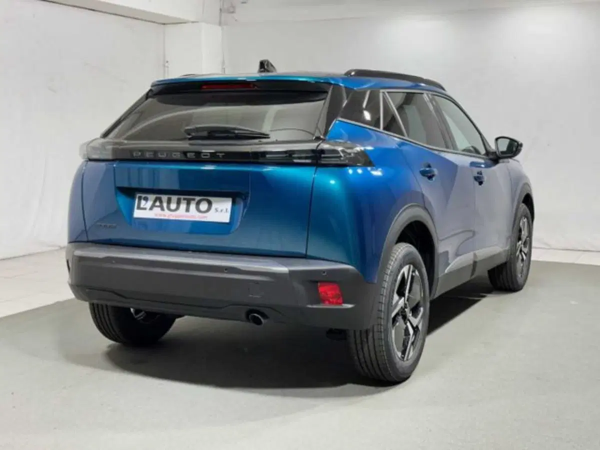 Peugeot 2008 nuova a Sondrio (5)
