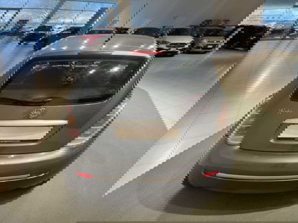 Lancia Ypsilon usata a Sondrio (4)