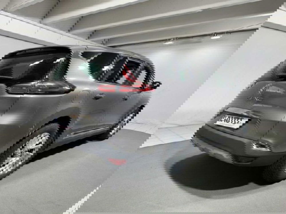 Renault Espace usata a Sondrio (5)