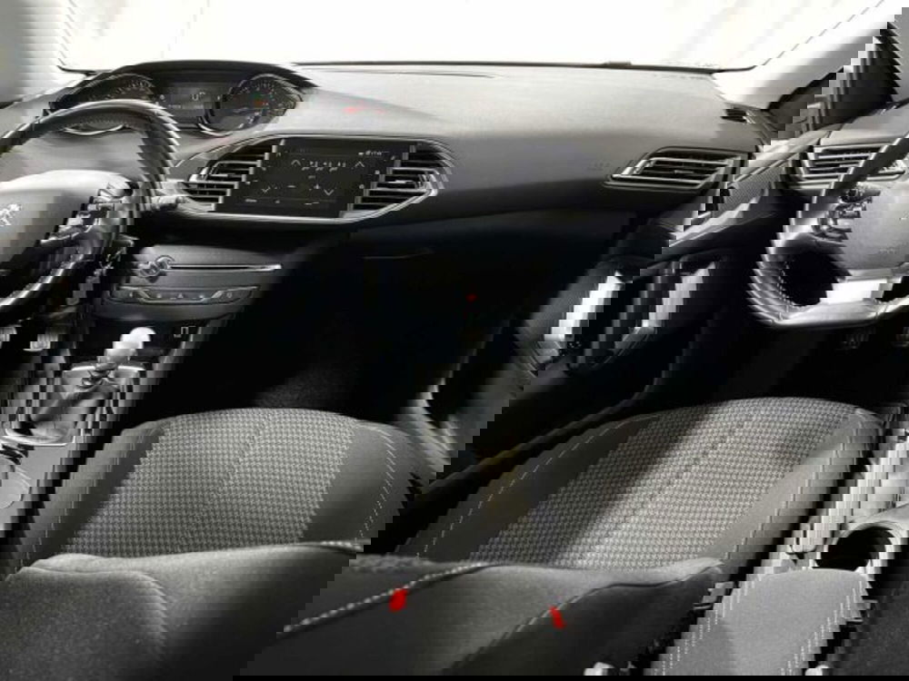 Peugeot 308 usata a Sondrio (12)