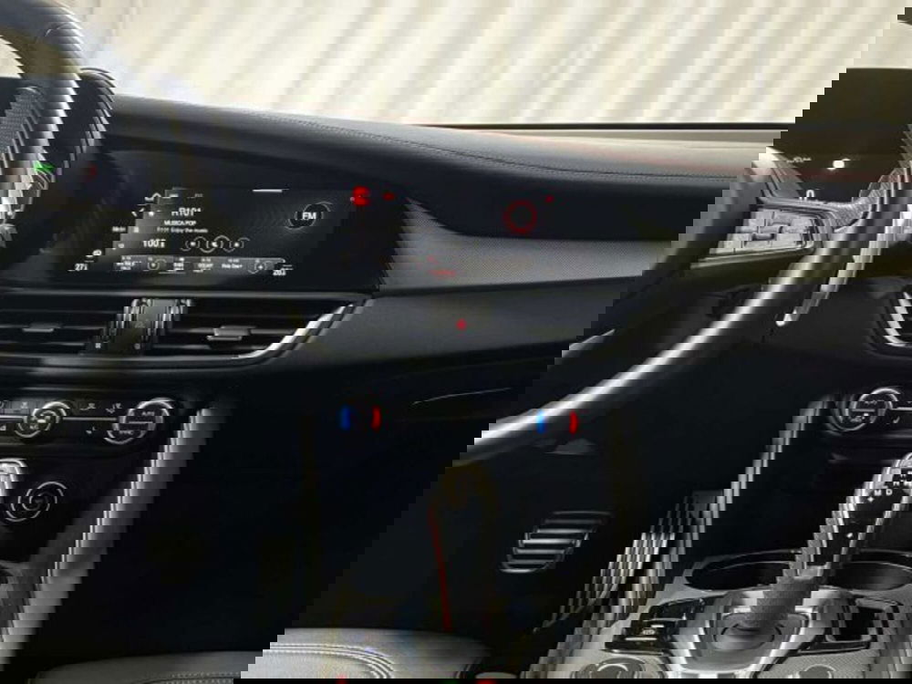 Alfa Romeo Giulia usata a Sondrio (14)