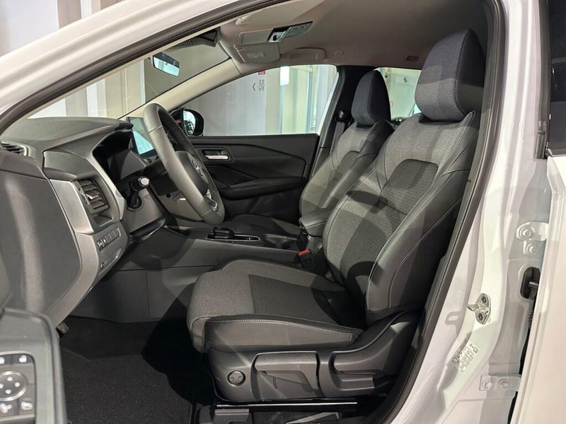 Nissan Qashqai nuova a Sondrio (10)