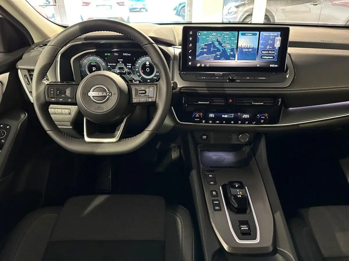 Nissan Qashqai nuova a Sondrio (13)