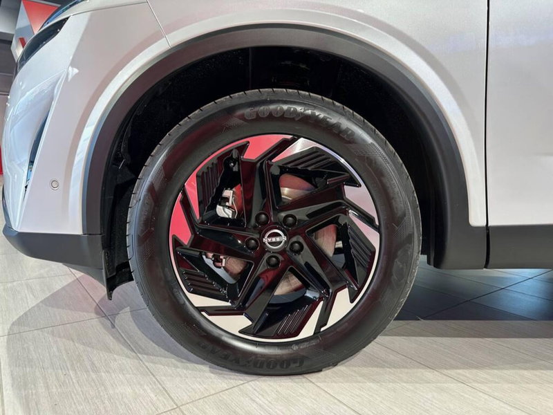 Nissan Qashqai nuova a Sondrio (9)