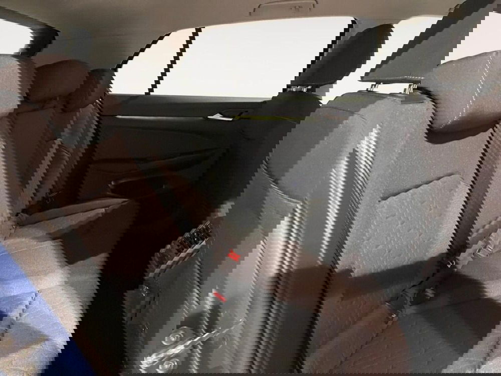 Volkswagen Golf nuova a Ravenna (10)