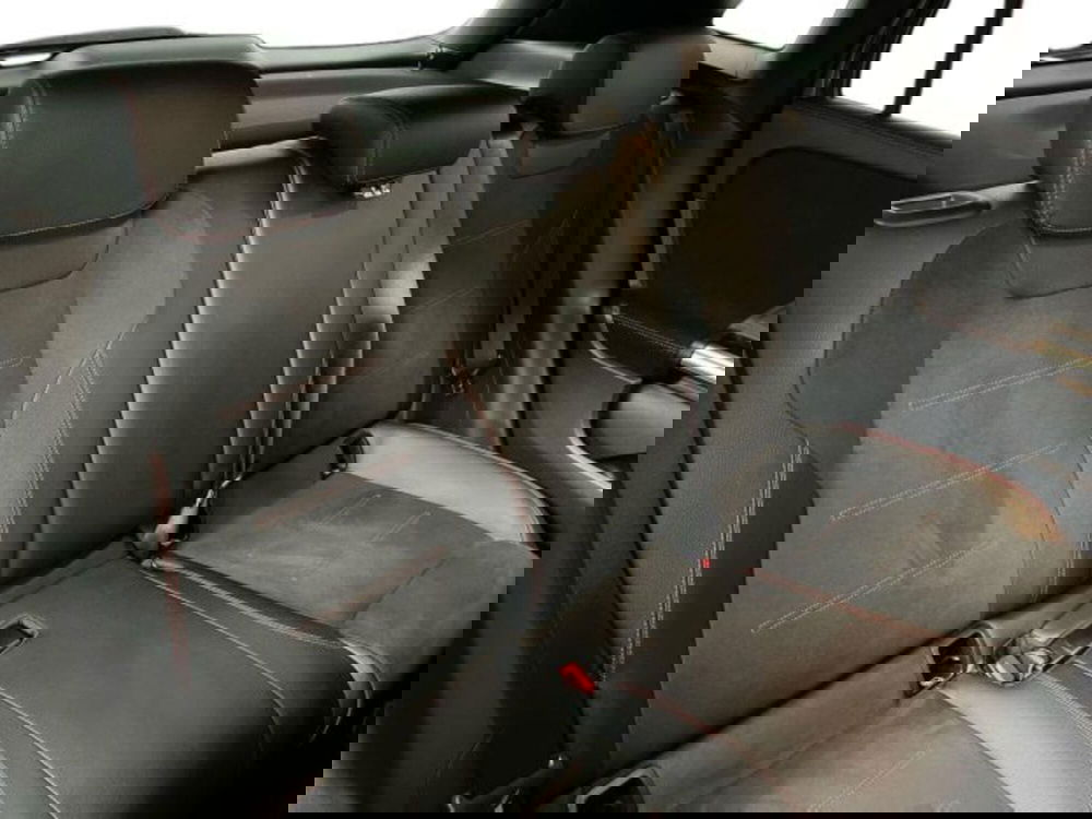 Mercedes-Benz GLA SUV usata a Verona (15)