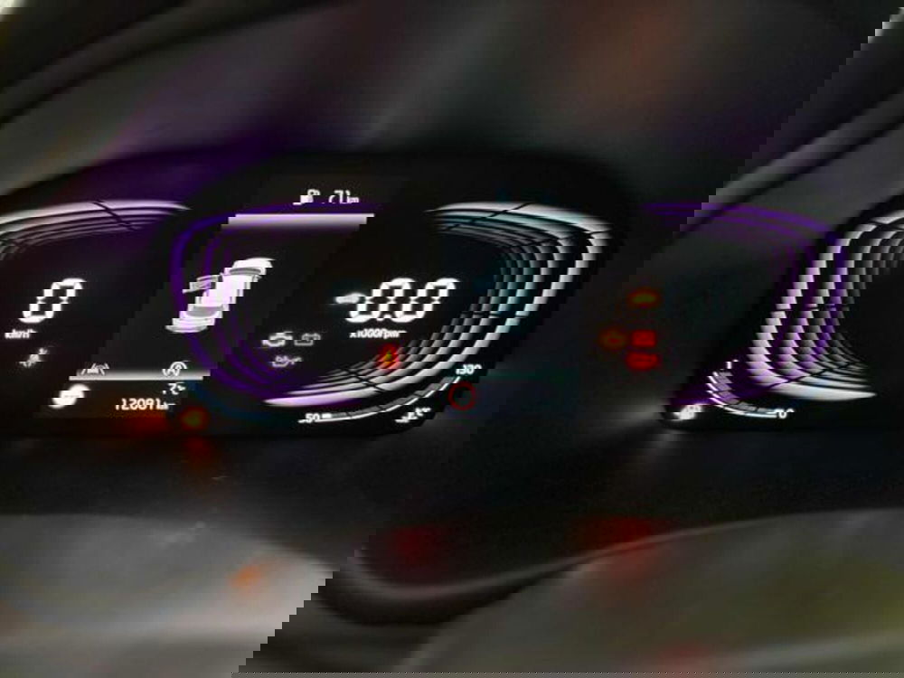 Kia Stonic usata a Pesaro-Urbino (7)