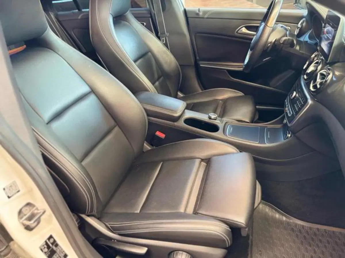Mercedes-Benz CLA Shooting Brake usata a Pesaro-Urbino (11)