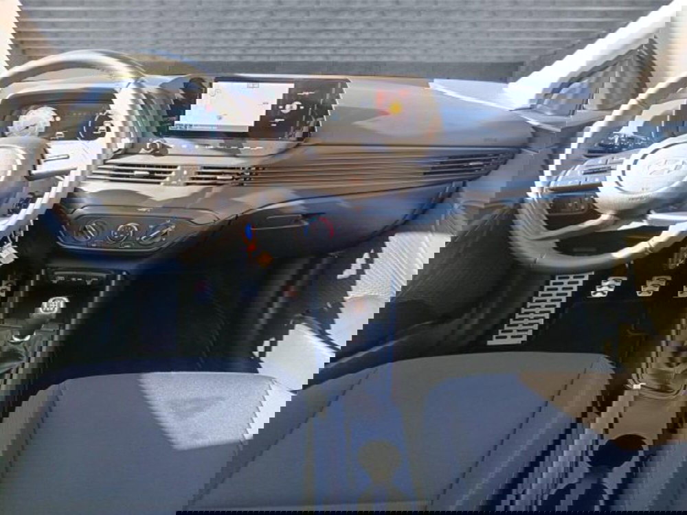 Hyundai Bayon usata a Bari (13)