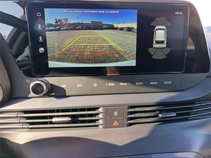 Hyundai Bayon usata a Bari (18)