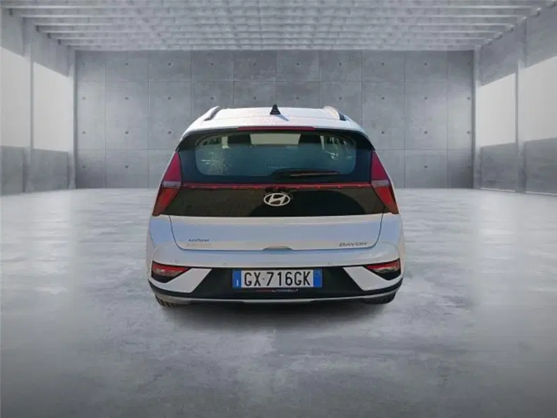 Hyundai Bayon usata a Bari (5)