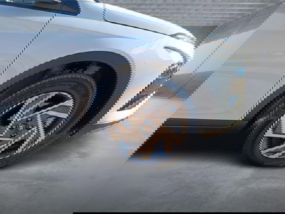 Hyundai Bayon usata a Bari (8)