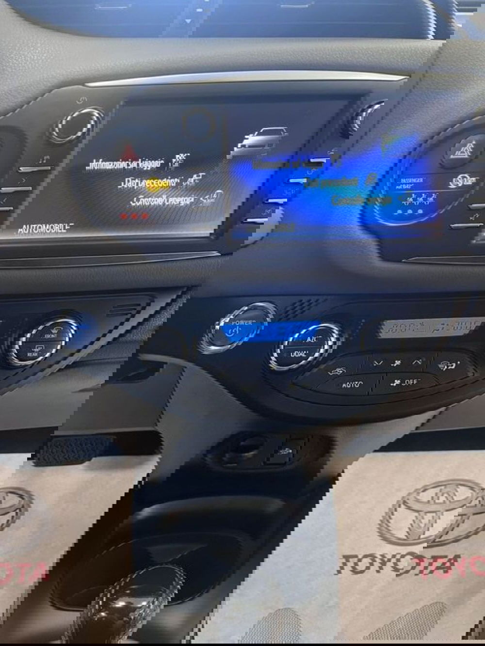 Toyota Yaris usata a Prato (13)