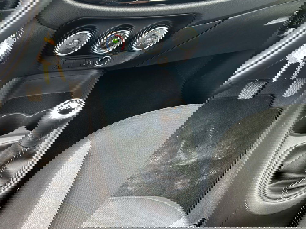 Toyota Aygo X usata a Piacenza (11)