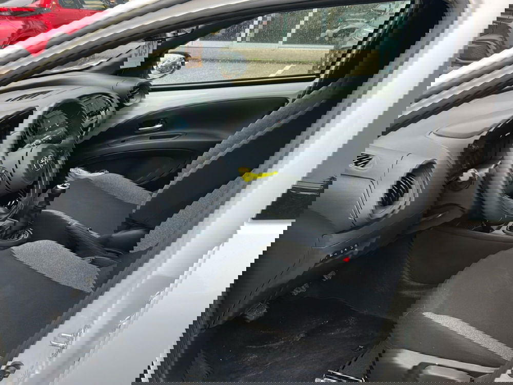 Toyota Aygo X usata a Piacenza (7)