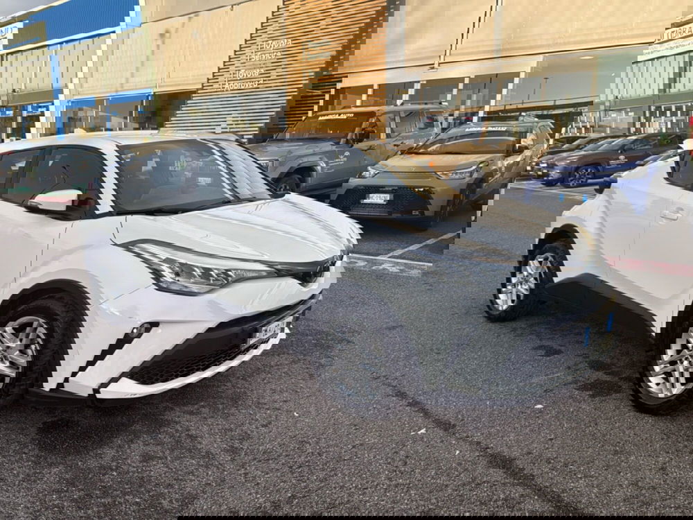 Toyota Toyota C-HR usata a Piacenza (5)