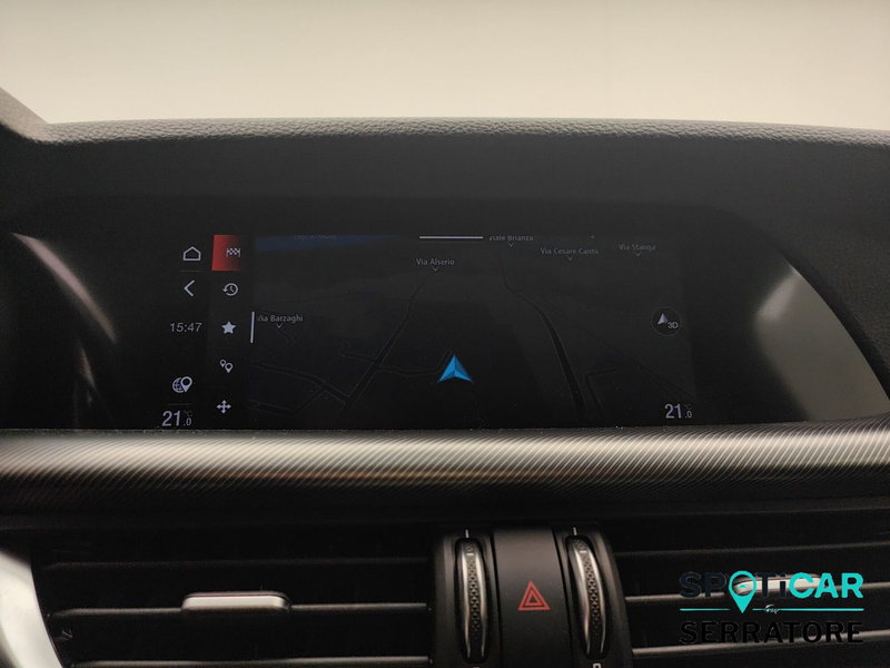 Alfa Romeo Stelvio usata a Como (11)