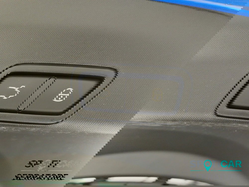 Alfa Romeo Stelvio usata a Como (18)