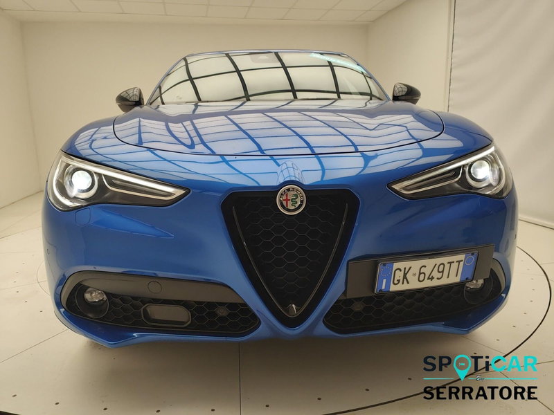 Alfa Romeo Stelvio usata a Como (2)