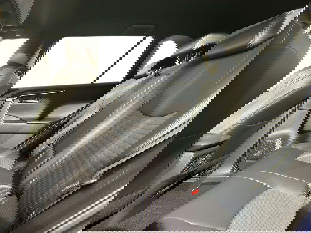 Toyota Rav4 usata a Lecco (11)