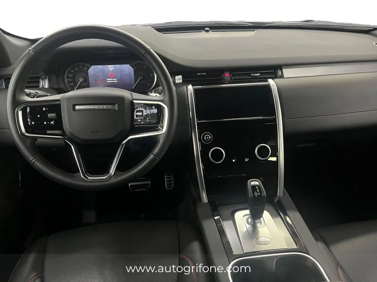 Land Rover Discovery Sport usata a Modena (10)