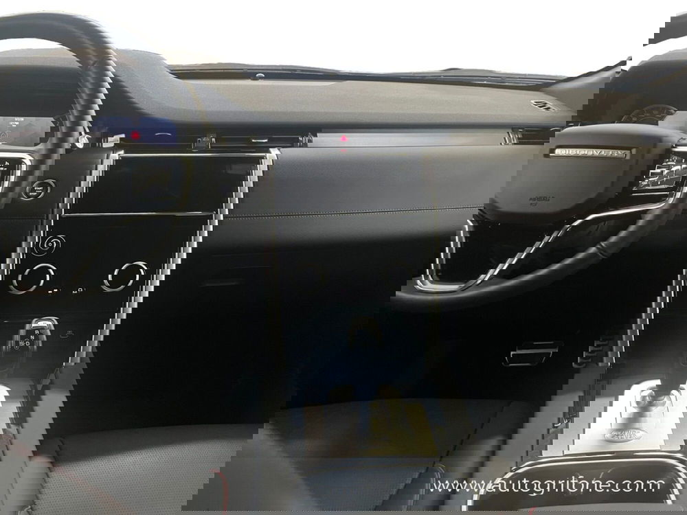 Land Rover Discovery Sport usata a Modena (11)