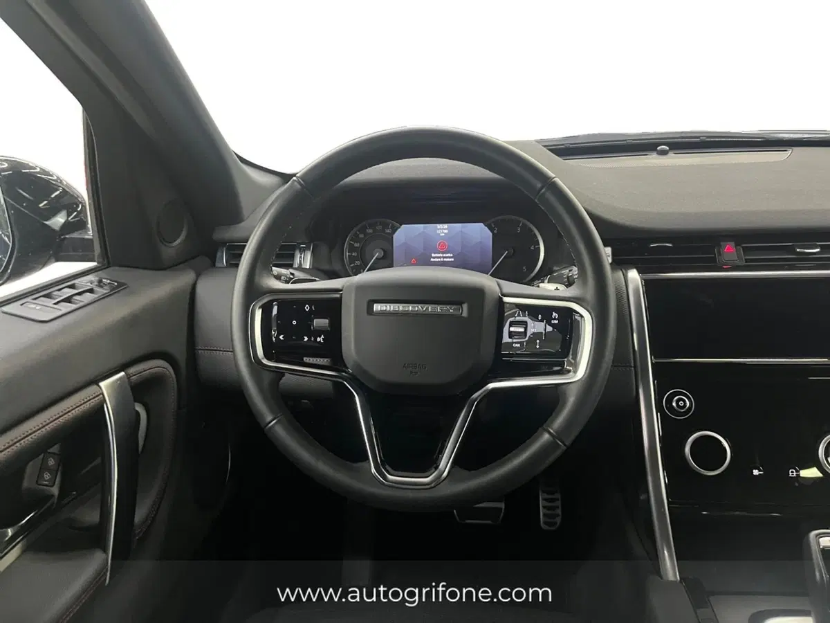 Land Rover Discovery Sport usata a Modena (12)