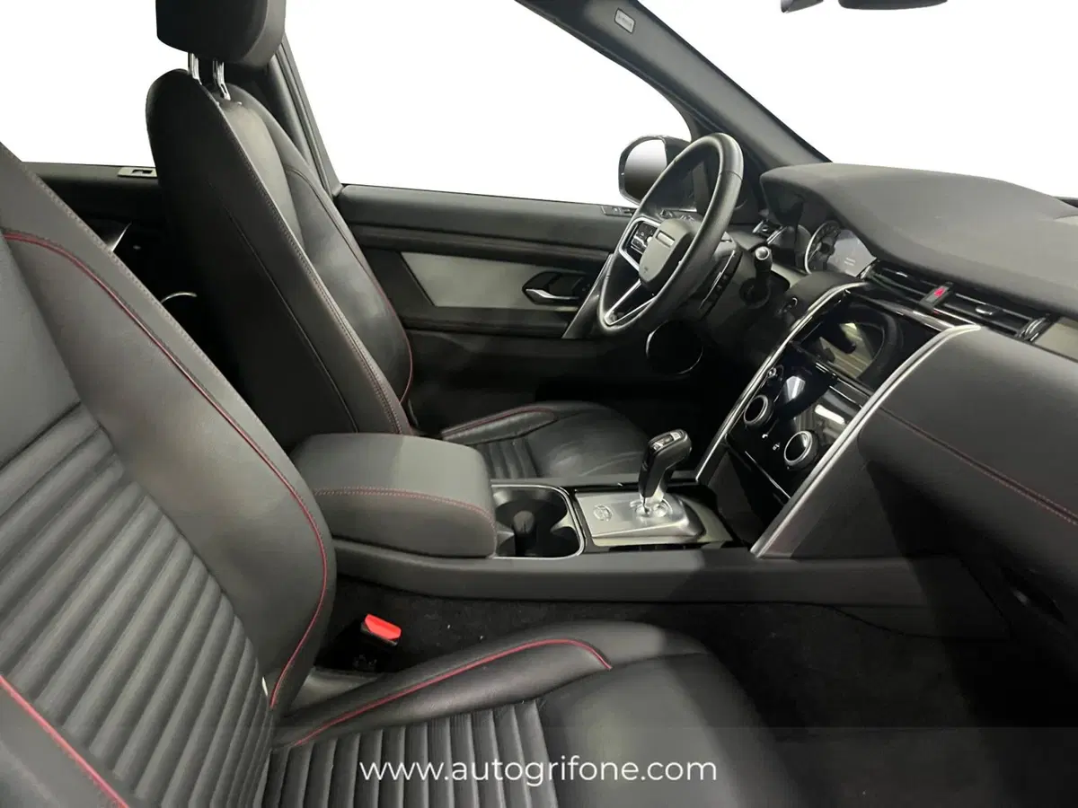 Land Rover Discovery Sport usata a Modena (15)