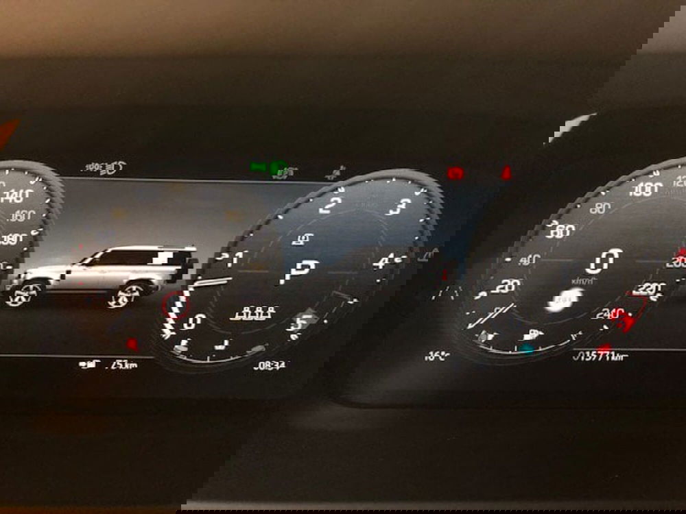 Land Rover Defender usata a Milano (20)