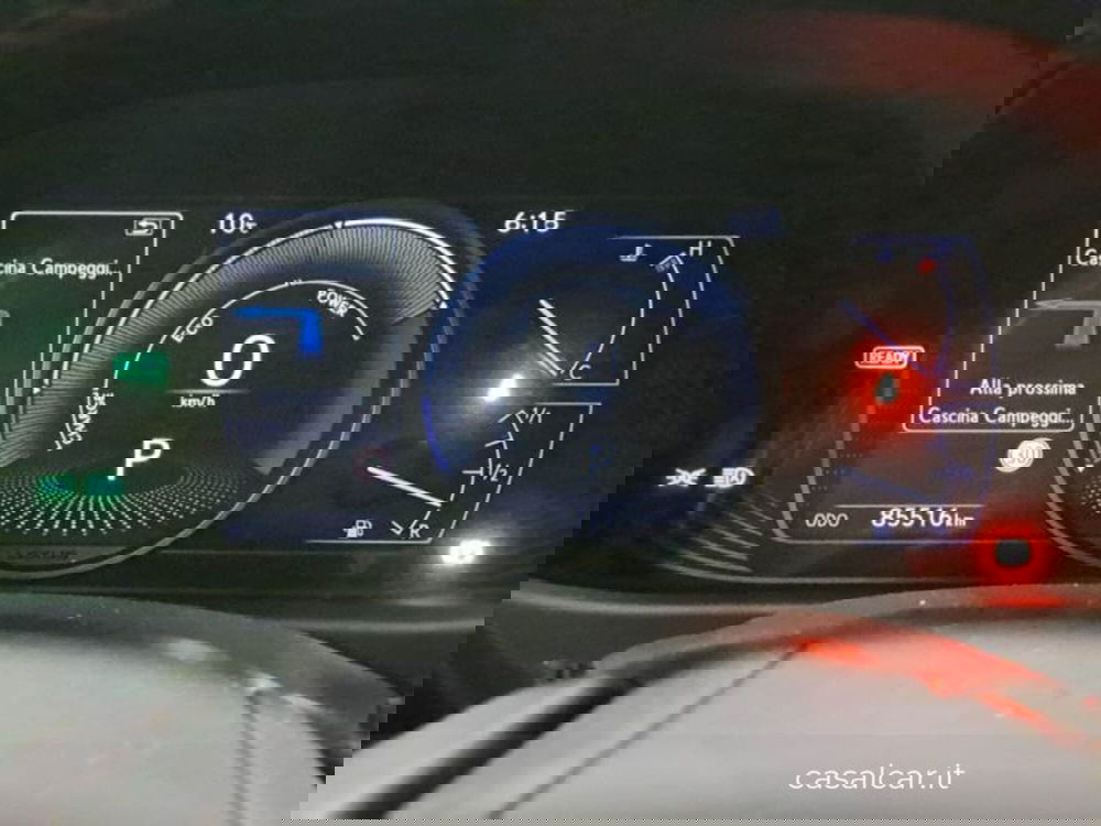 Lexus UX usata a Salerno (9)