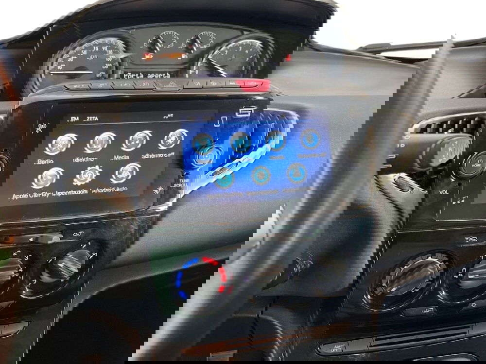 Lancia Ypsilon usata a Torino (13)