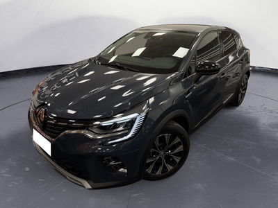 Renault Captur Full Hybrid E-Tech 145 CV Techno del 2023 usata a Meda