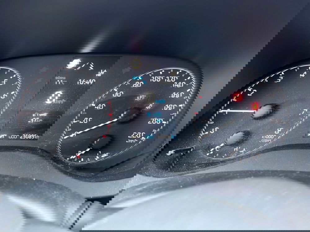 Toyota Yaris usata a Ragusa (12)