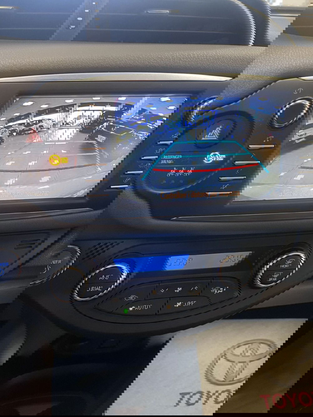 Toyota Yaris usata a Prato (13)