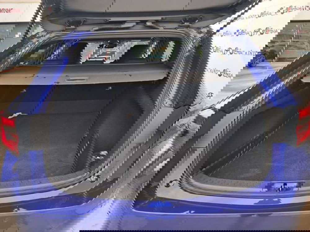 Toyota Corolla Touring Sports usata a Cagliari (10)