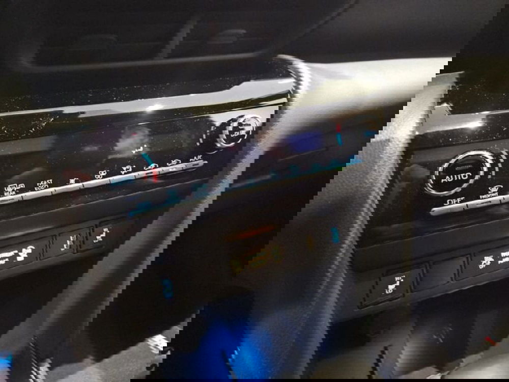 Toyota Yaris Cross usata a Vicenza (12)