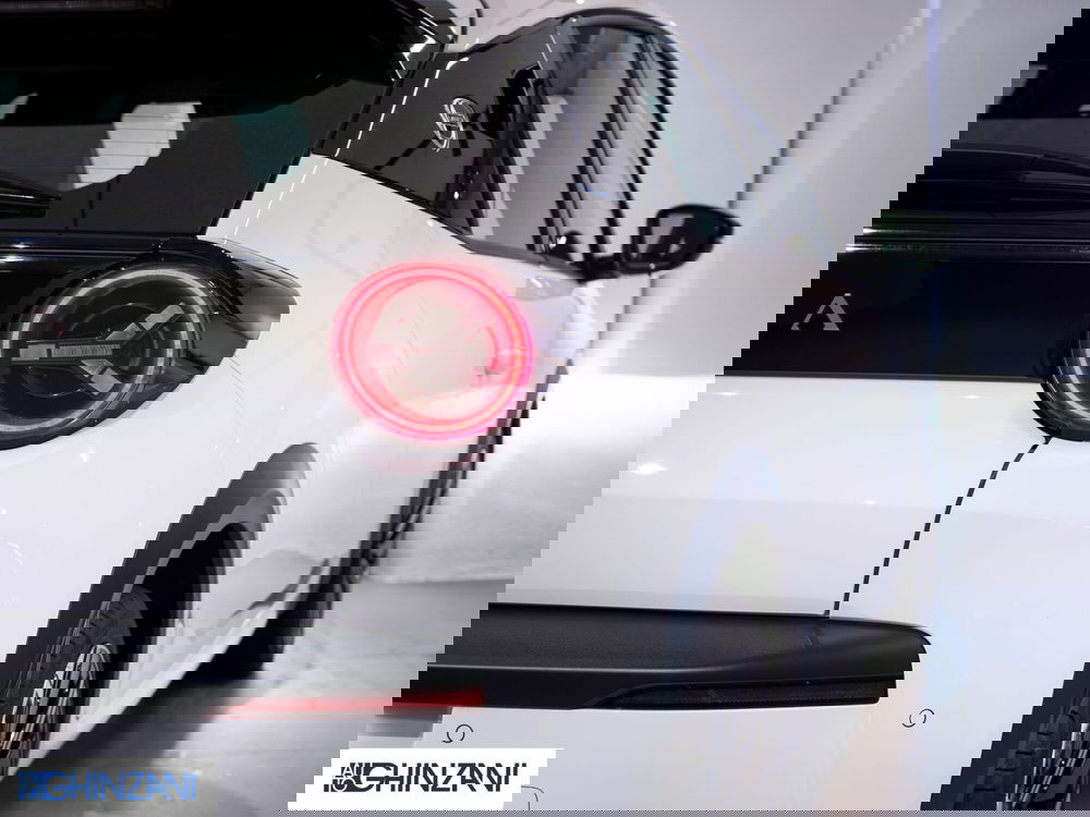 Lancia Ypsilon nuova a Bergamo (17)