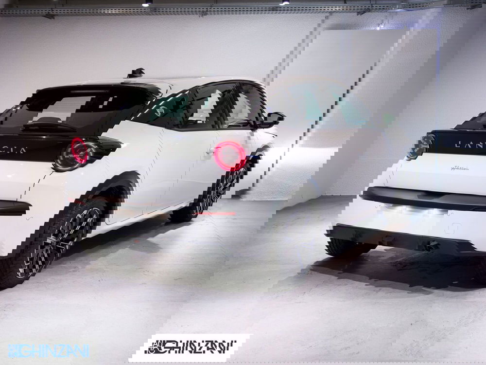 Lancia Ypsilon nuova a Bergamo (6)